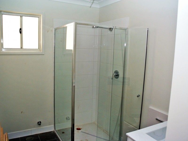 52 Cooee Cres, Macleay Island QLD 4184