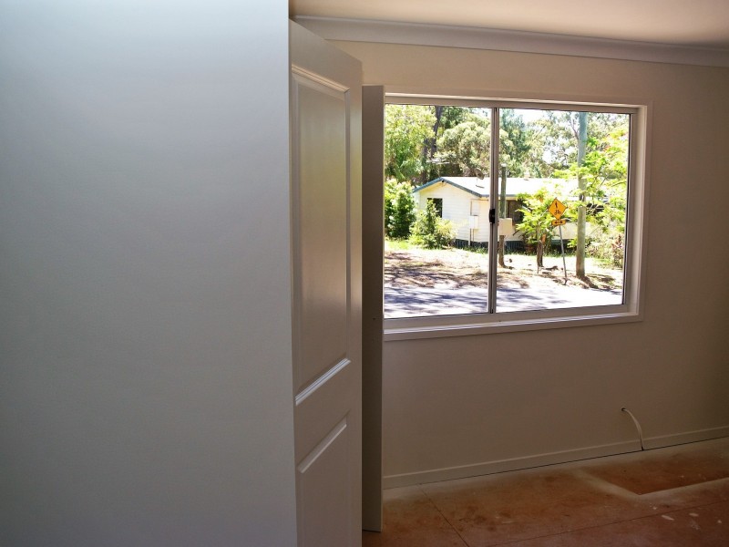 52 Cooee Cres, Macleay Island QLD 4184