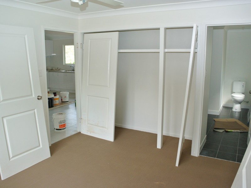 52 Cooee Cres, Macleay Island QLD 4184