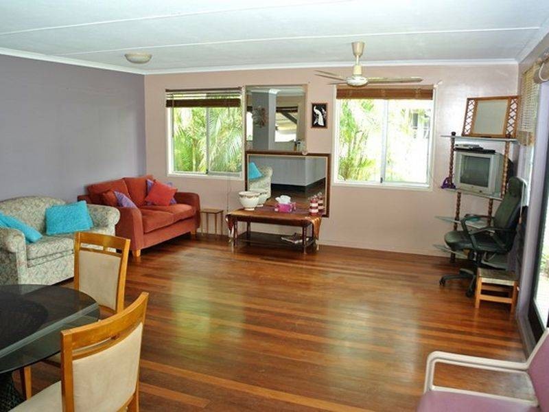26 Jan Street, Macleay Island QLD 4184
