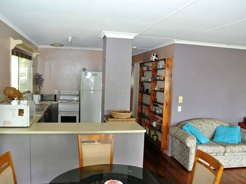 26 Jan Street, Macleay Island QLD 4184