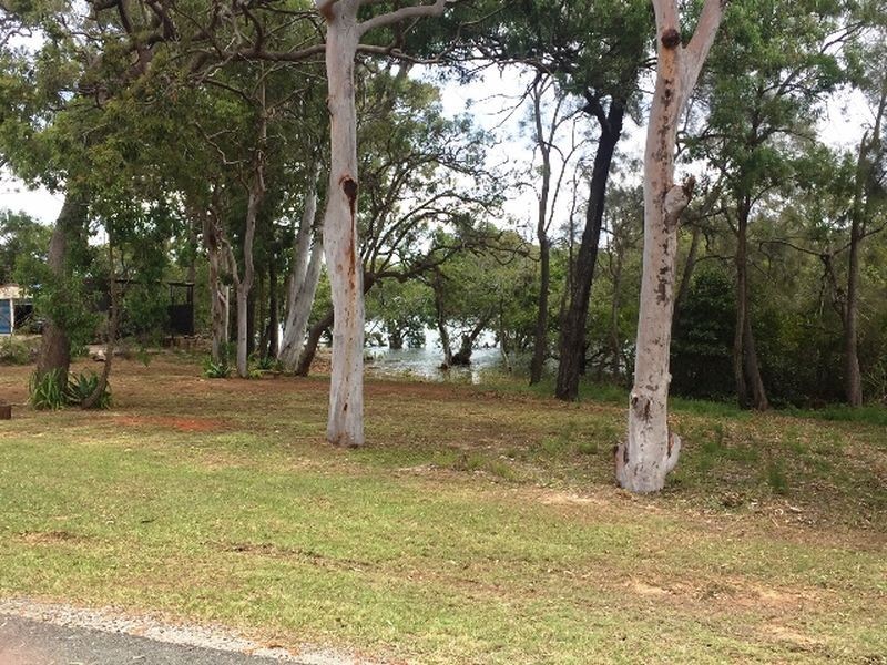 46-48 Calm Waters Crescent, Macleay Island QLD 4184