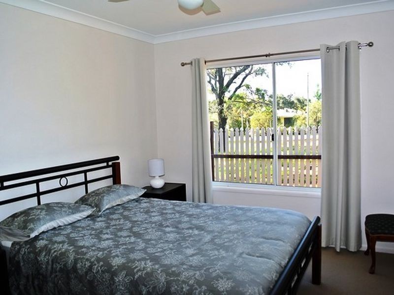 13 Cooee Crescent, Macleay Island QLD 4184