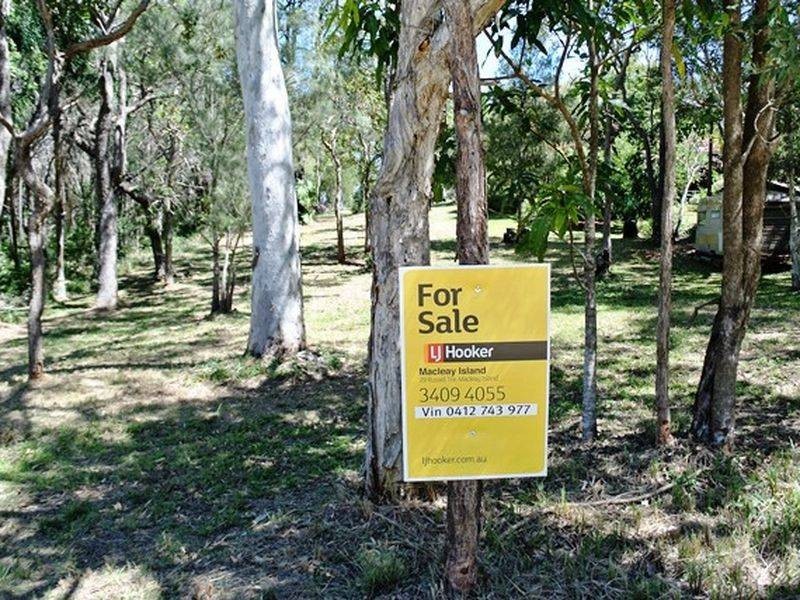 44 Scarborough Terrace, Macleay Island QLD 4184