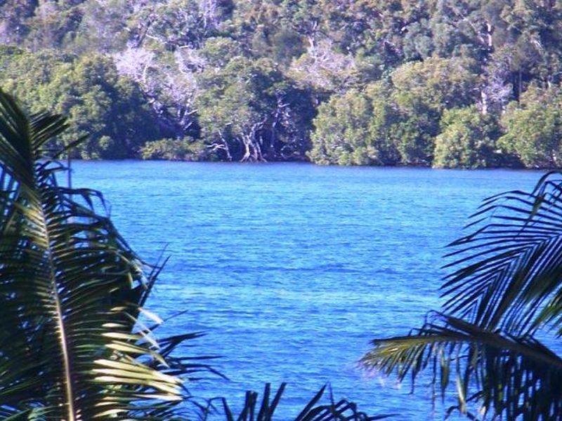 23 Lucas Drive, Lamb Island QLD 4184