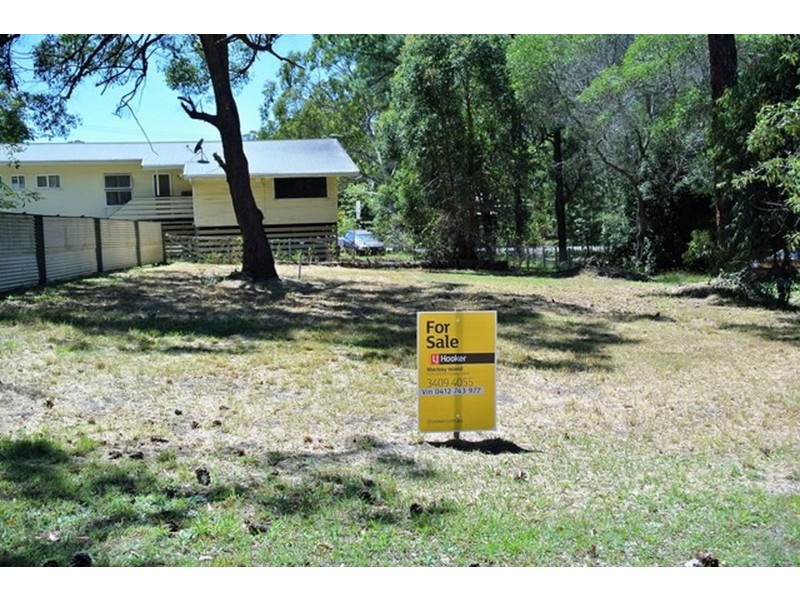 10 Ibis Street, Macleay Island QLD 4184