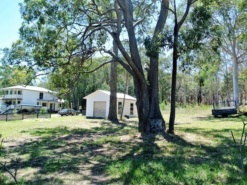 2 Kunara Street, Macleay Island QLD 4184