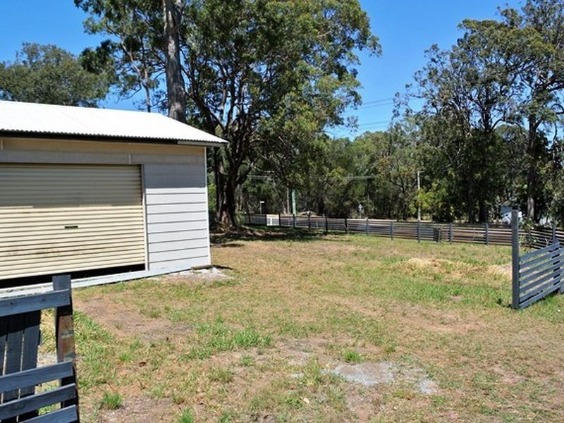 2 Kunara Street, Macleay Island QLD 4184