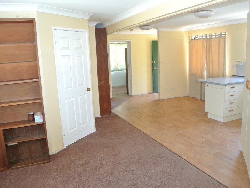 10 Keith Street, Macleay Island QLD 4184