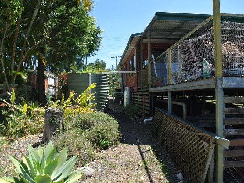 10 Keith Street, Macleay Island QLD 4184
