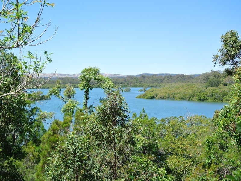 10 Keith Street, Macleay Island QLD 4184