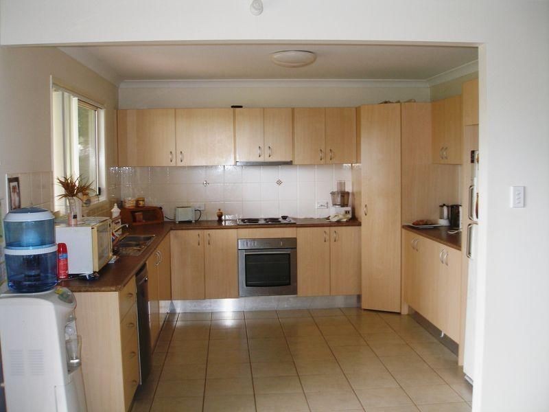 17 Cooee Crescent, Macleay Island QLD 4184