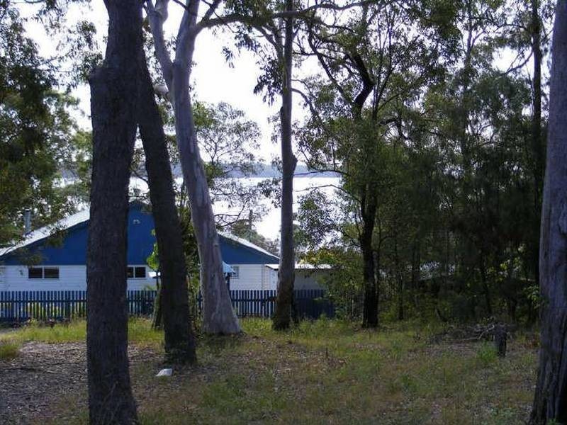 173 Kate Street, Macleay Island QLD 4184