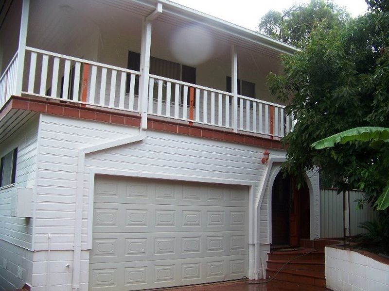 4 Cotton Tree, Macleay Island QLD 4184