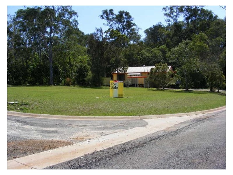 13 Donald Street, Macleay Island QLD 4184