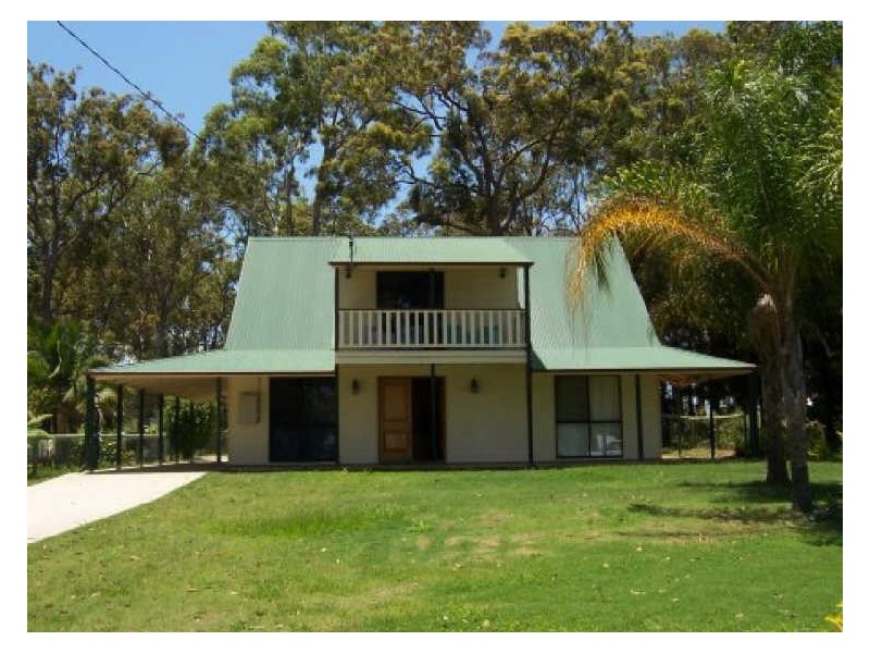 34 Coondooroopa Dve, Macleay Island QLD 4184
