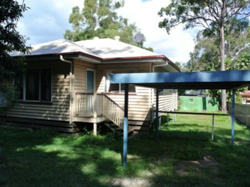22 Tingara St, Macleay Island QLD 4184