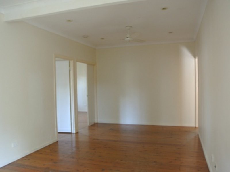 22 Tingara St, Macleay Island QLD 4184