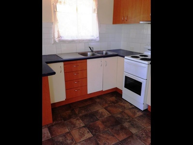 8 Jane, Macleay Island QLD 4184