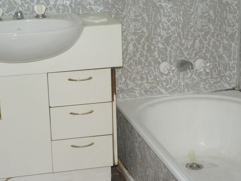 8 Jane, Macleay Island QLD 4184