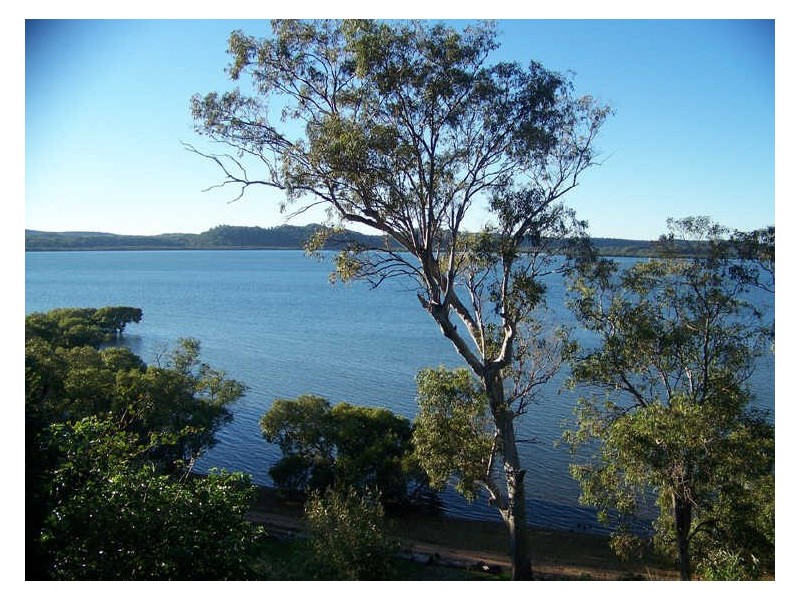 3 Resthaven Drive, Lamb Island QLD 4184