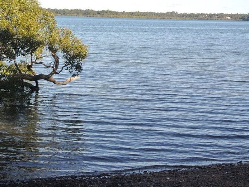 32 Coorong, Macleay Island QLD 4184