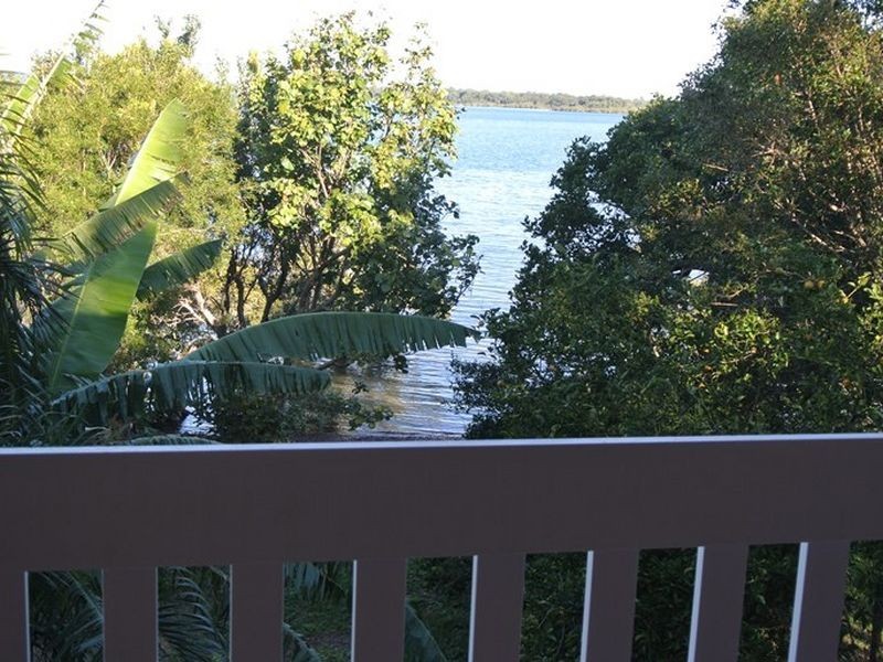 32 Coorong, Macleay Island QLD 4184