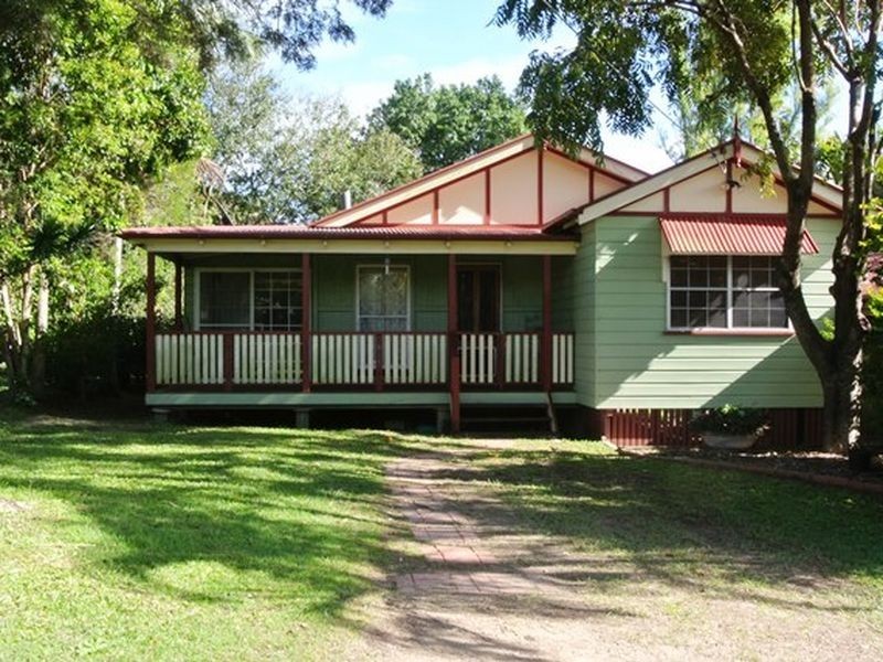 28 Vine, Macleay Island QLD 4184