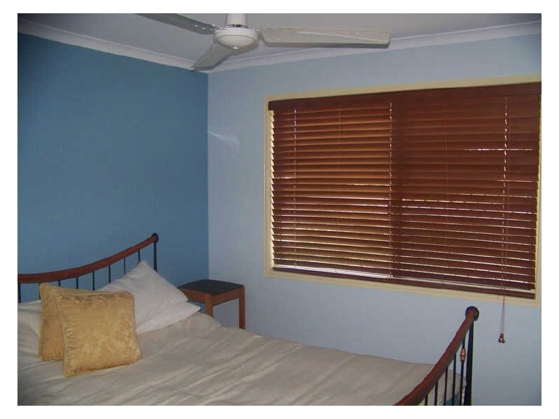 192 Lucas Drive, Lamb Island QLD 4184