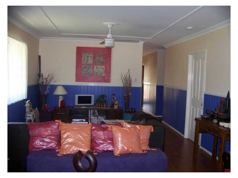 12 Attunga Street, Macleay Island QLD 4184
