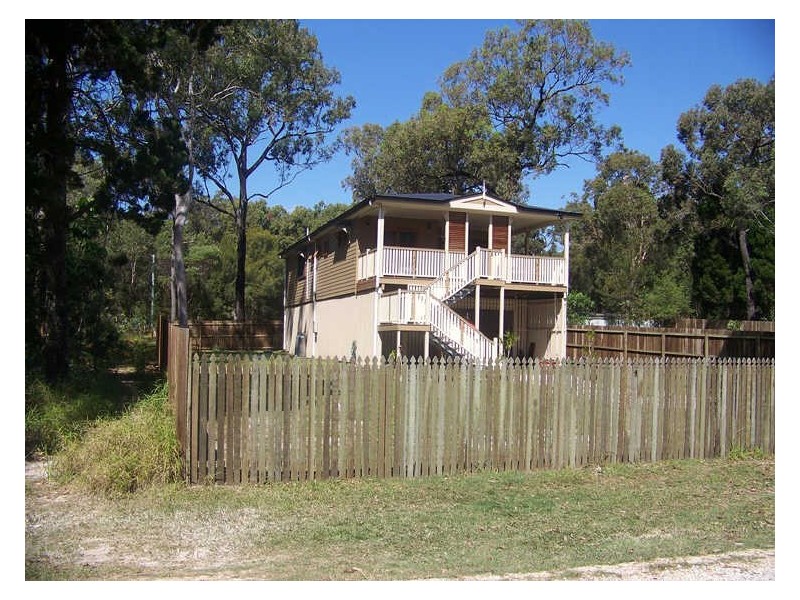 12 Attunga Street, Macleay Island QLD 4184