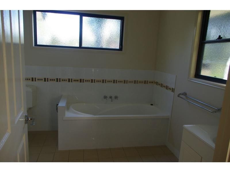 15 Kevin, Macleay Island QLD 4184