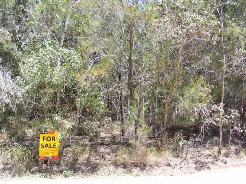 40-42 Hastings Terrace, Macleay Island QLD 4184