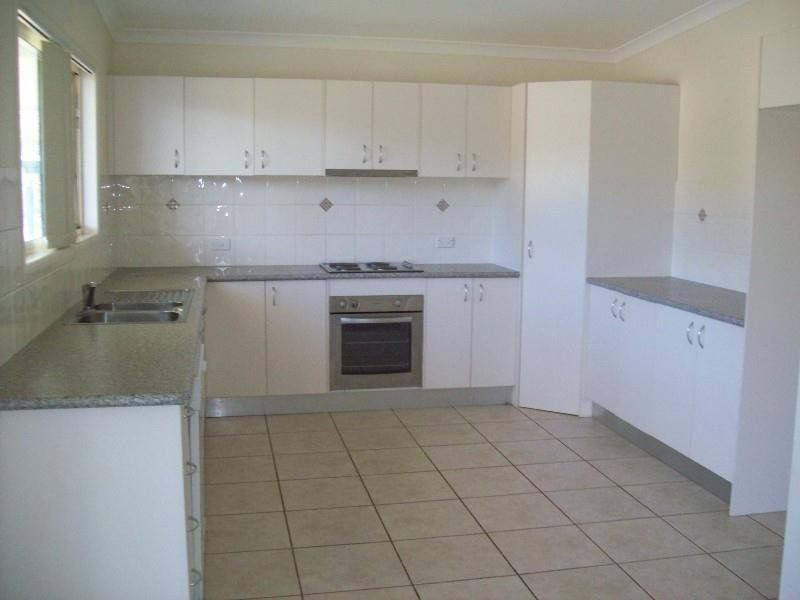 23 Lonicera, Macleay Island QLD 4184