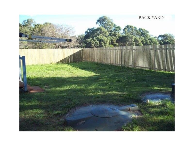 23 Lonicera, Macleay Island QLD 4184