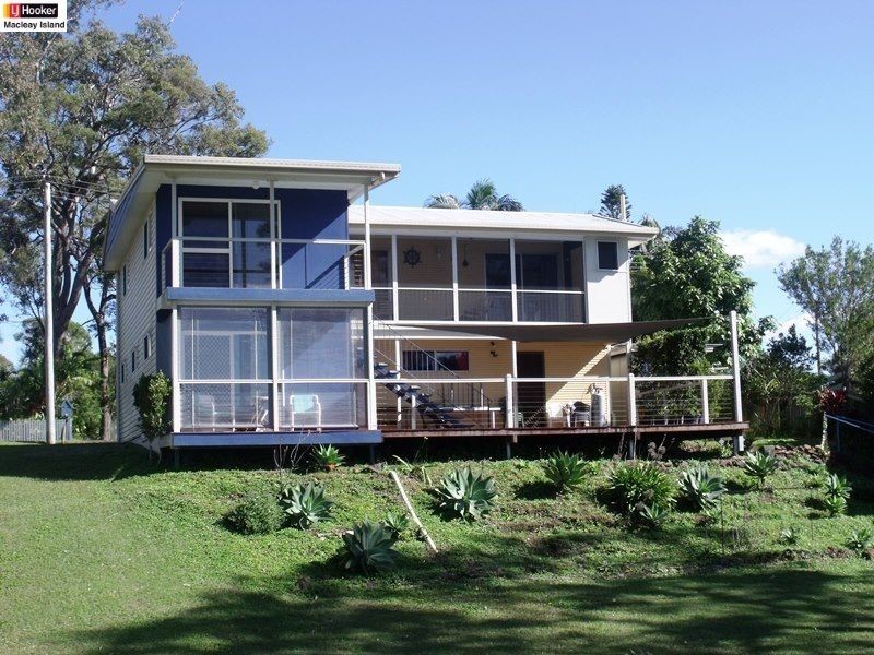 37 Jan Street, Macleay Island QLD 4184