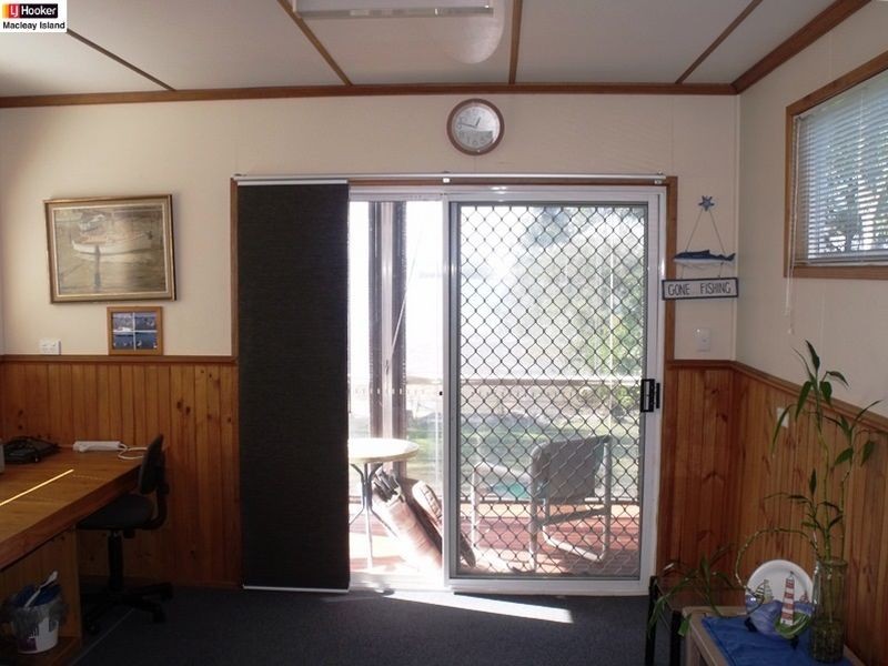 37 Jan Street, Macleay Island QLD 4184