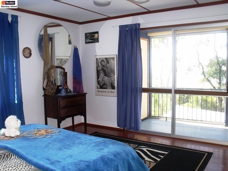 37 Jan Street, Macleay Island QLD 4184