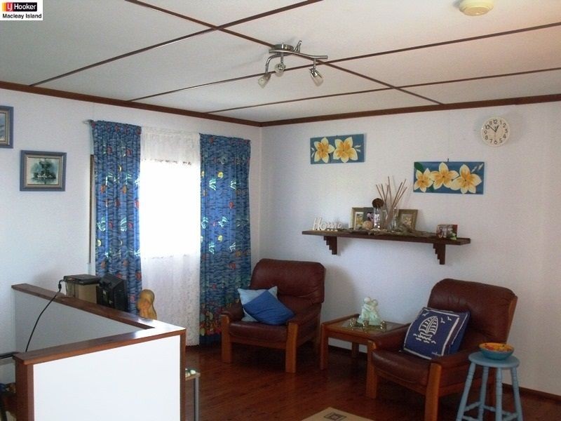 37 Jan Street, Macleay Island QLD 4184