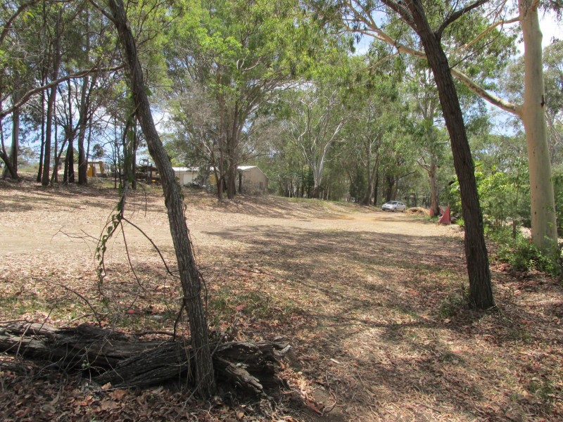 33 Southsea Terrace, Macleay Island QLD 4184