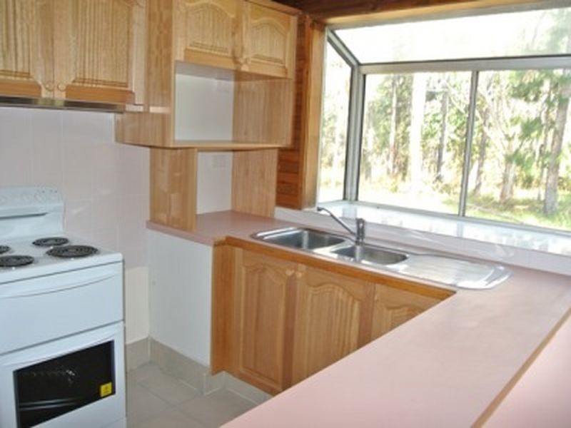 30 Kevin Street, Macleay Island QLD 4184