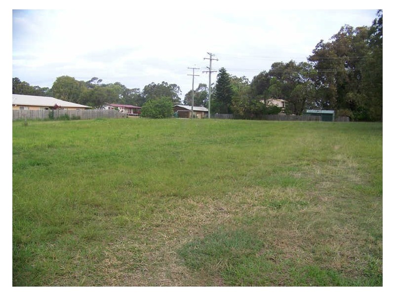 5 Almond Court, Lamb Island QLD 4184