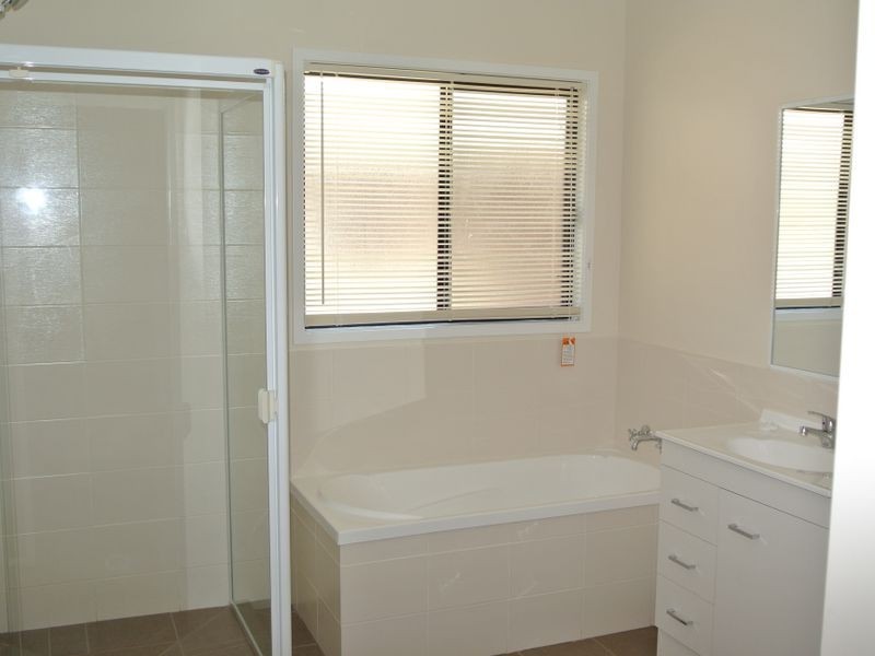 65 Kate, Macleay Island QLD 4184