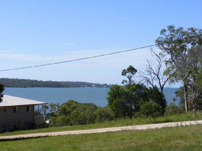 33 Florence Street, Macleay Island QLD 4184