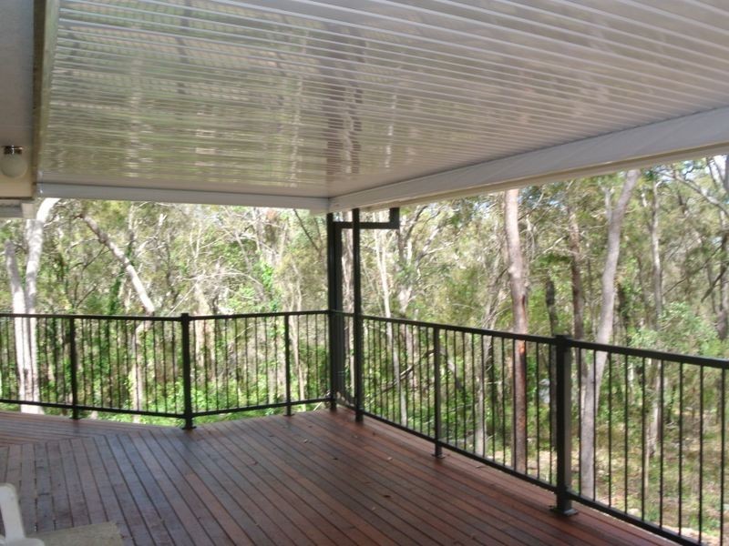26 Southsea Tce, Macleay Island QLD 4184