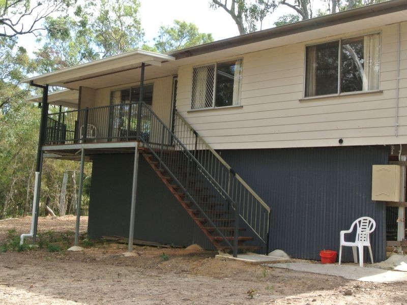 26 Southsea Tce, Macleay Island QLD 4184