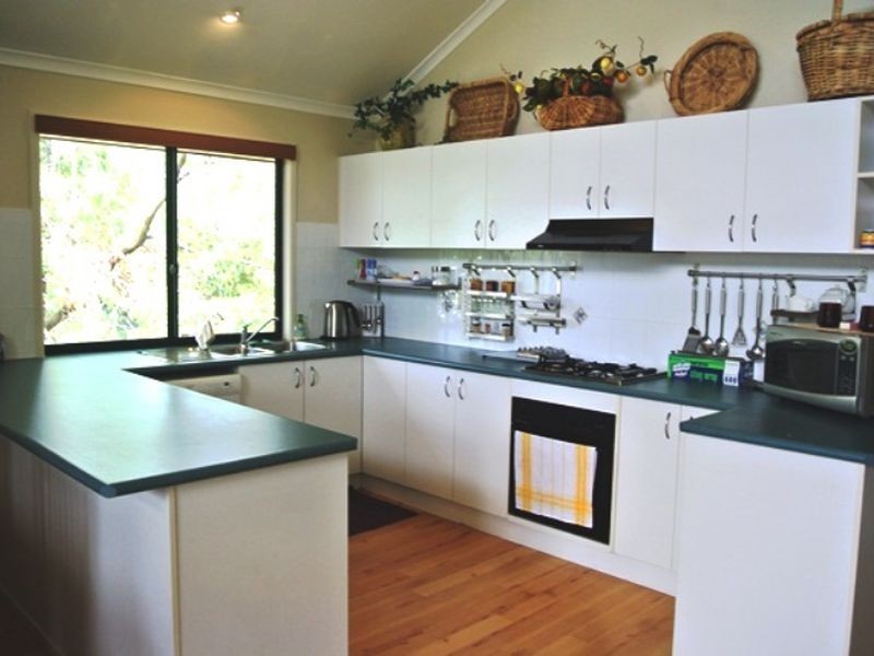 54 Beelong Street, Macleay Island QLD 4184
