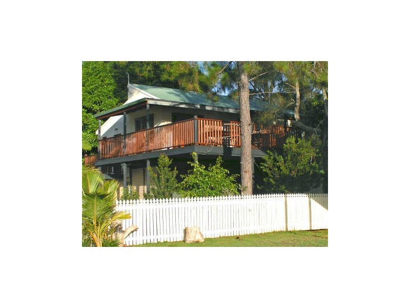 78 The Esplanade, Karragarra Island QLD 4184