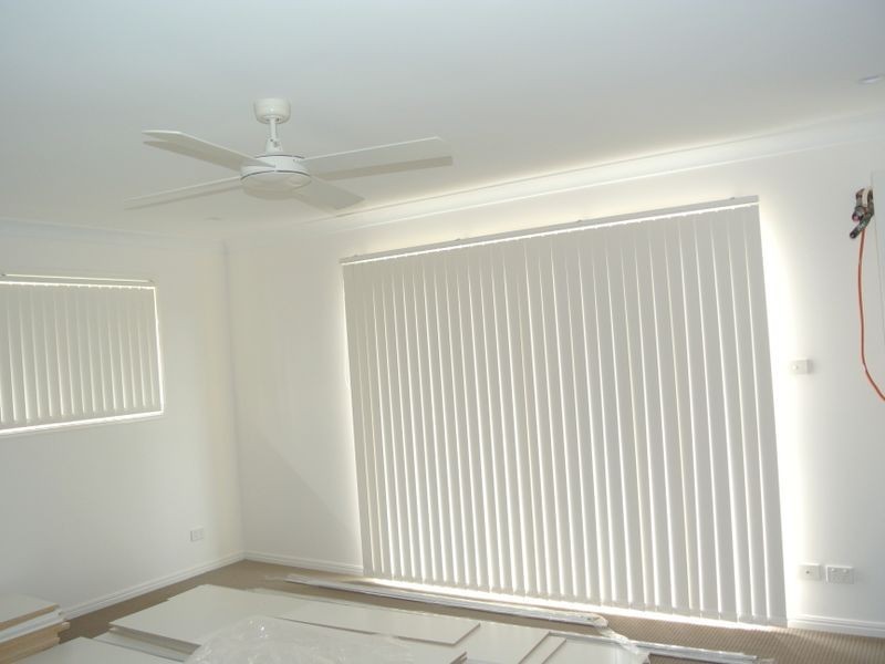 38 Crest Haven, Lamb Island QLD 4184
