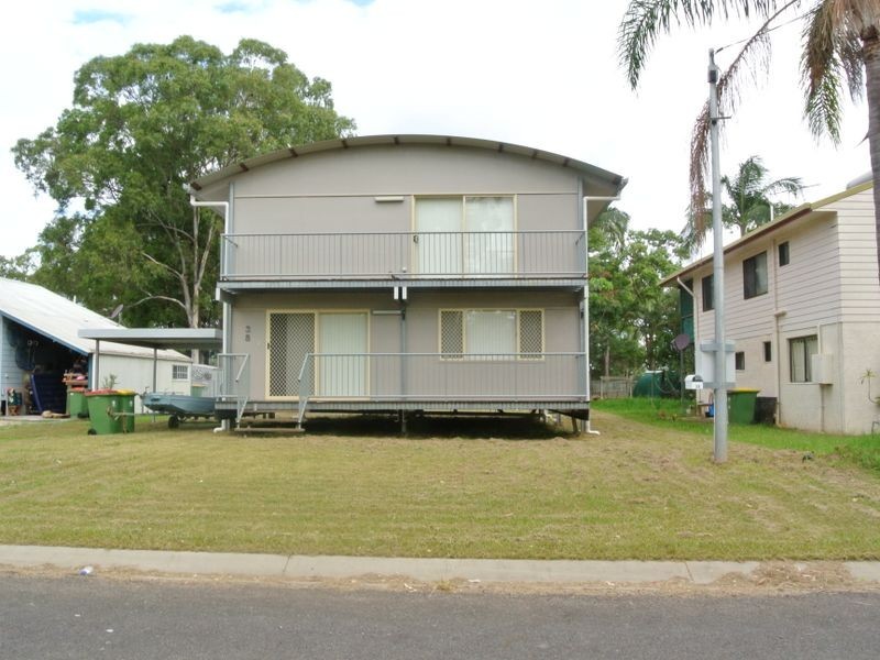 38 Crest Haven, Lamb Island QLD 4184